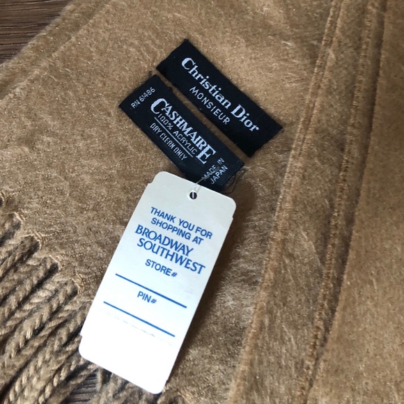FREE SHIPPING! DIOR-AUTHENTIC Vintage (never worn) Cashmere Scarf - Picture 2 of 7